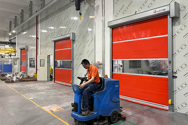 Commercial High Speed Overhead Doors Exported To the USA Automotive ...