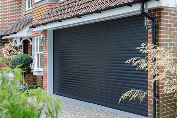 roller shutter garage door pic