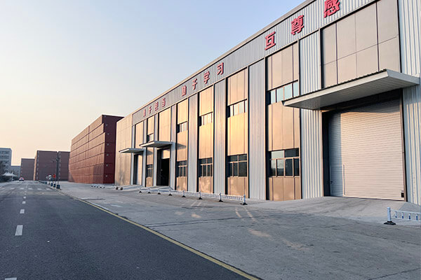 sectional door case pic