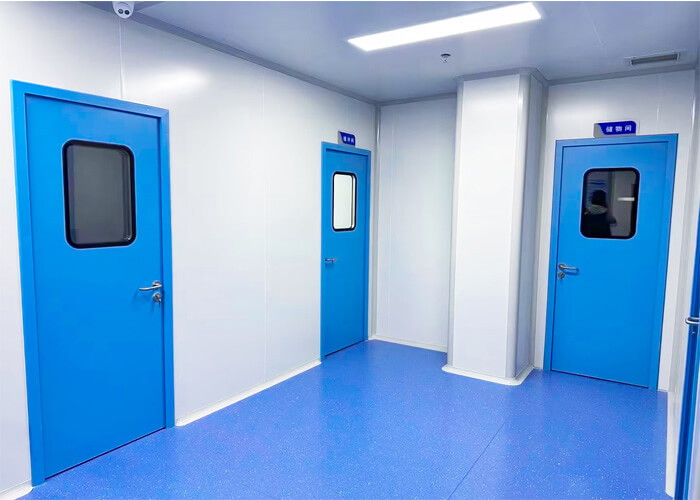cleanroom swing door pic