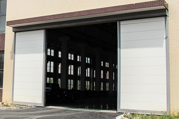 cleanroom sliding door pic