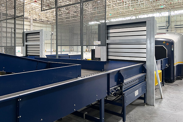 aluminum roll up doors pic